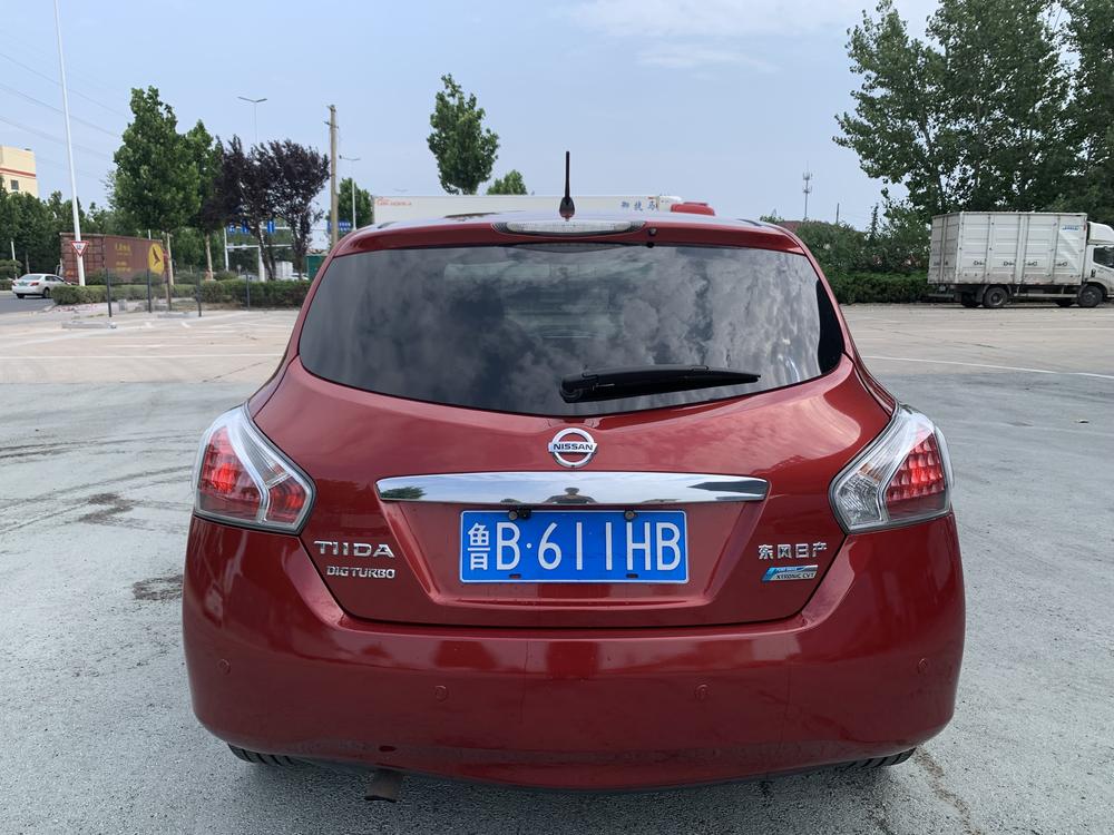 Nissan Tiida