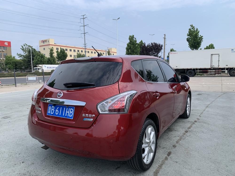 Nissan Tiida