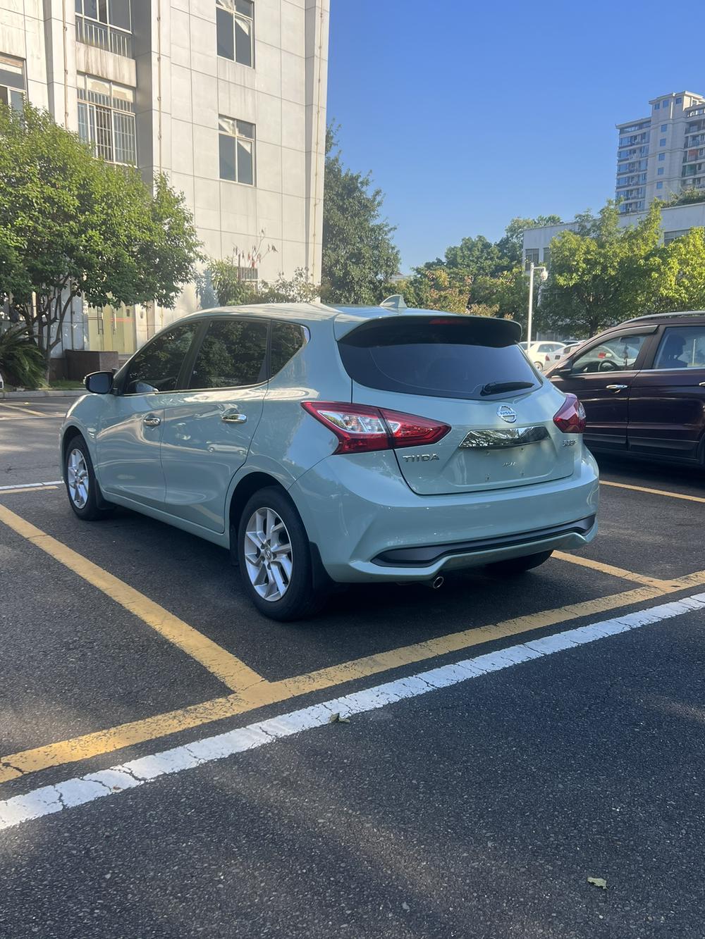 Nissan Tiida