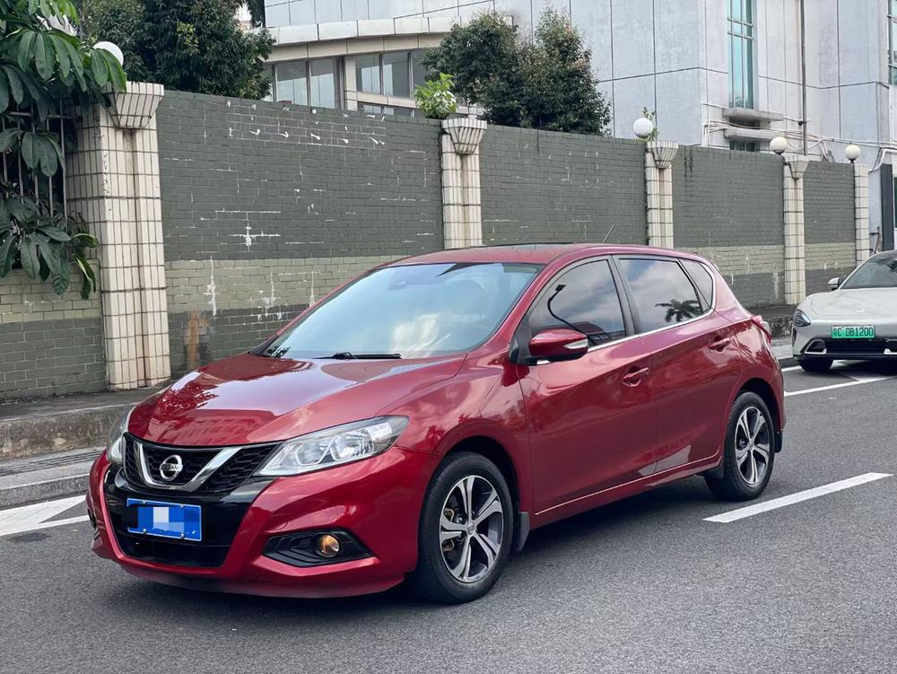 Nissan Tiida