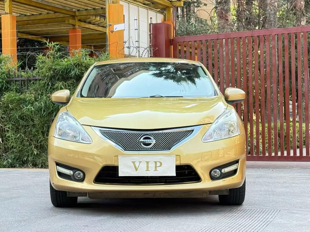 Nissan Tiida