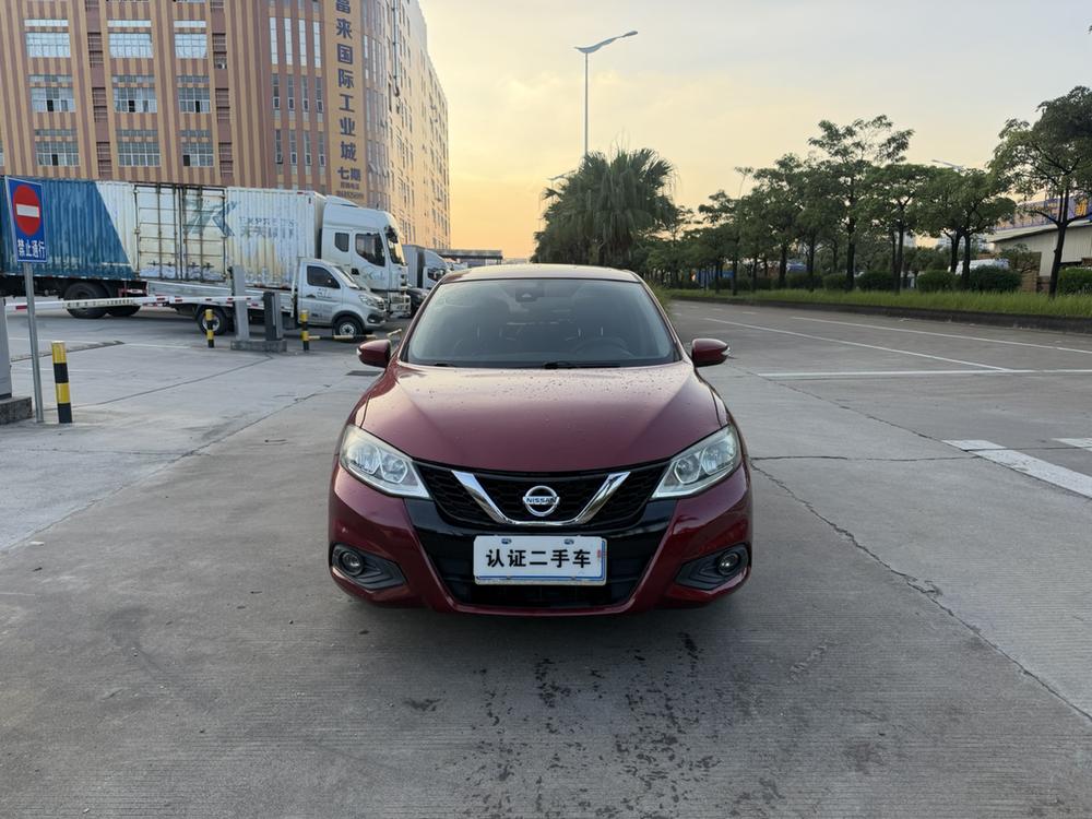 Nissan Tiida
