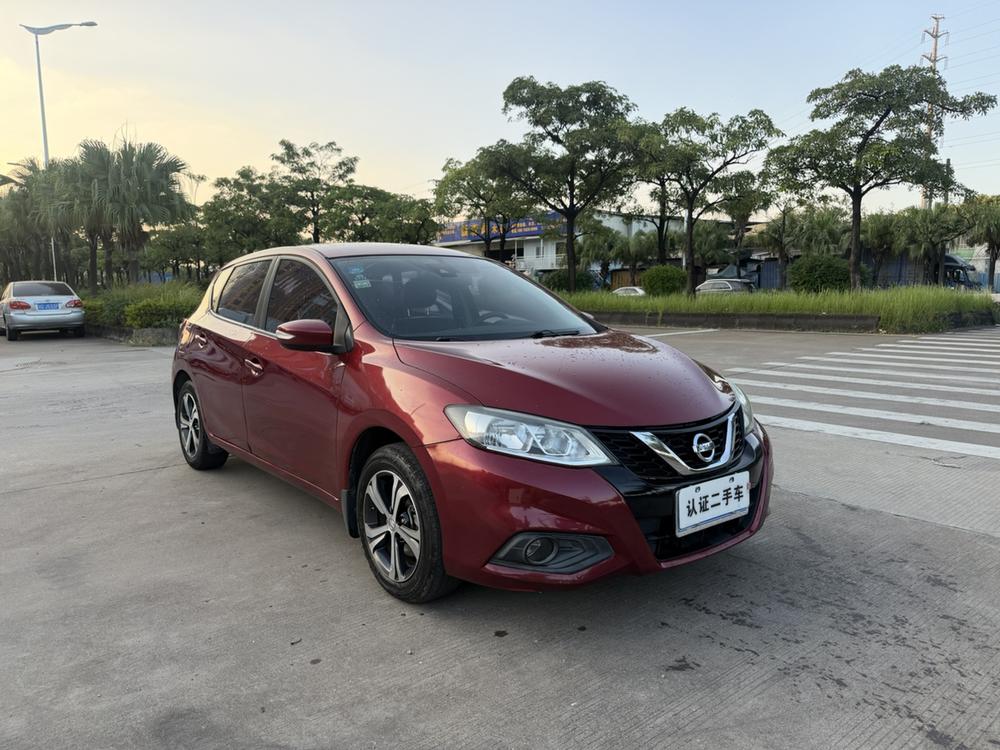 Nissan Tiida