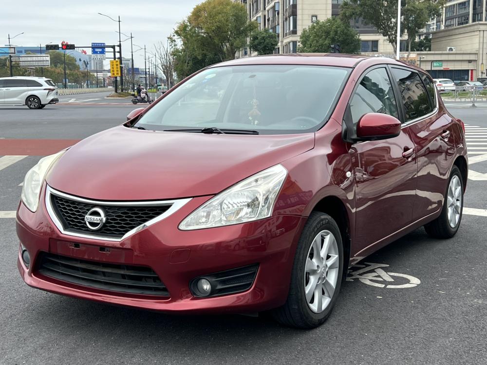 Nissan Tiida