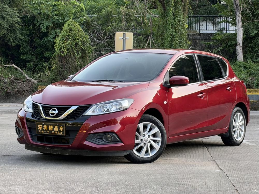 Nissan Tiida