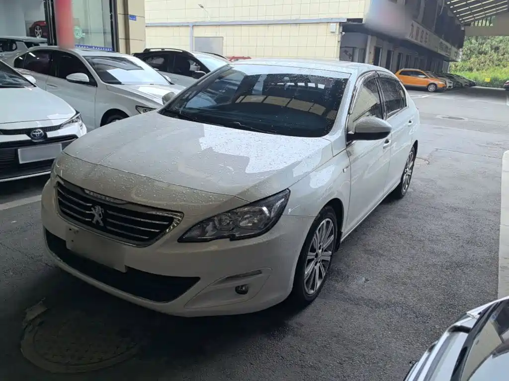 Peugeot 408