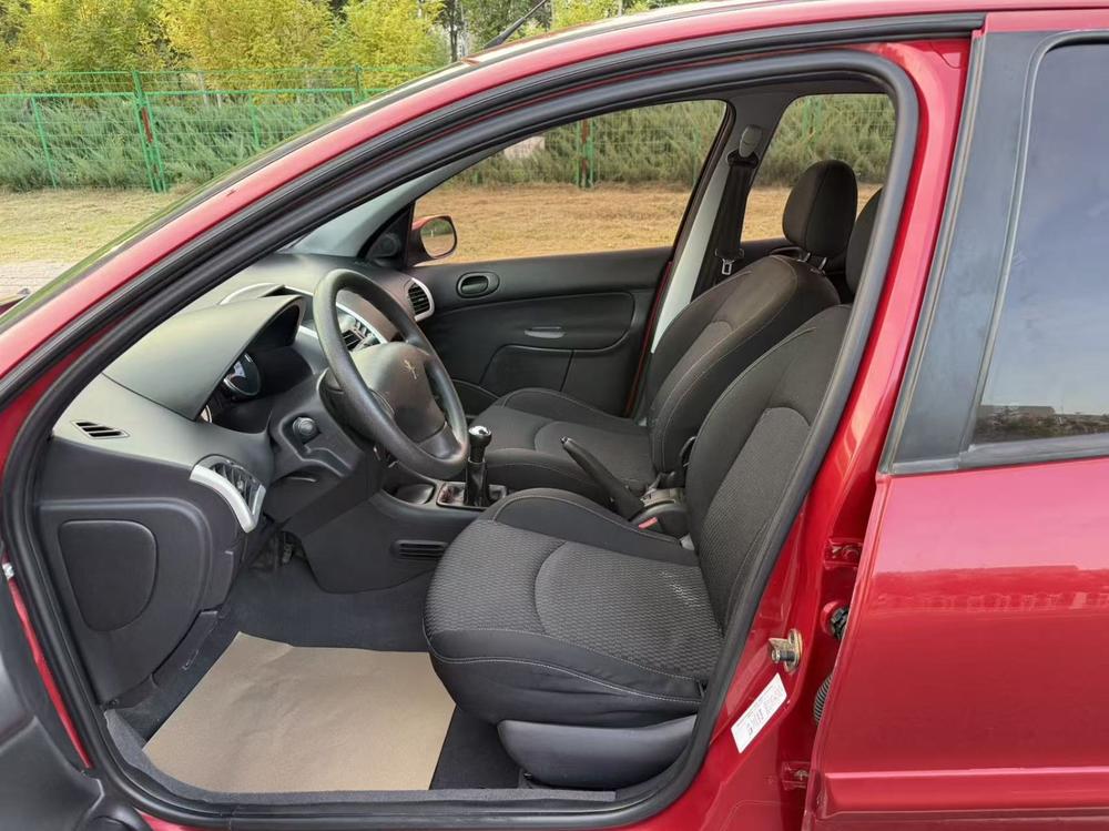 Peugeot Peugeot 207