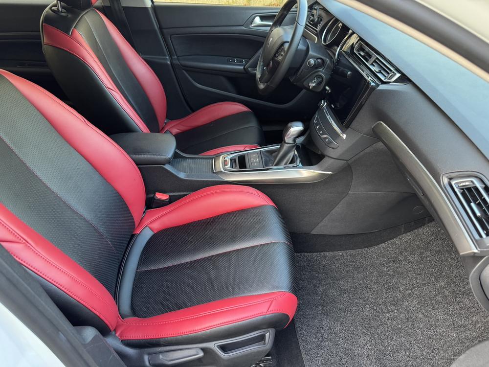 Peugeot Peugeot 408