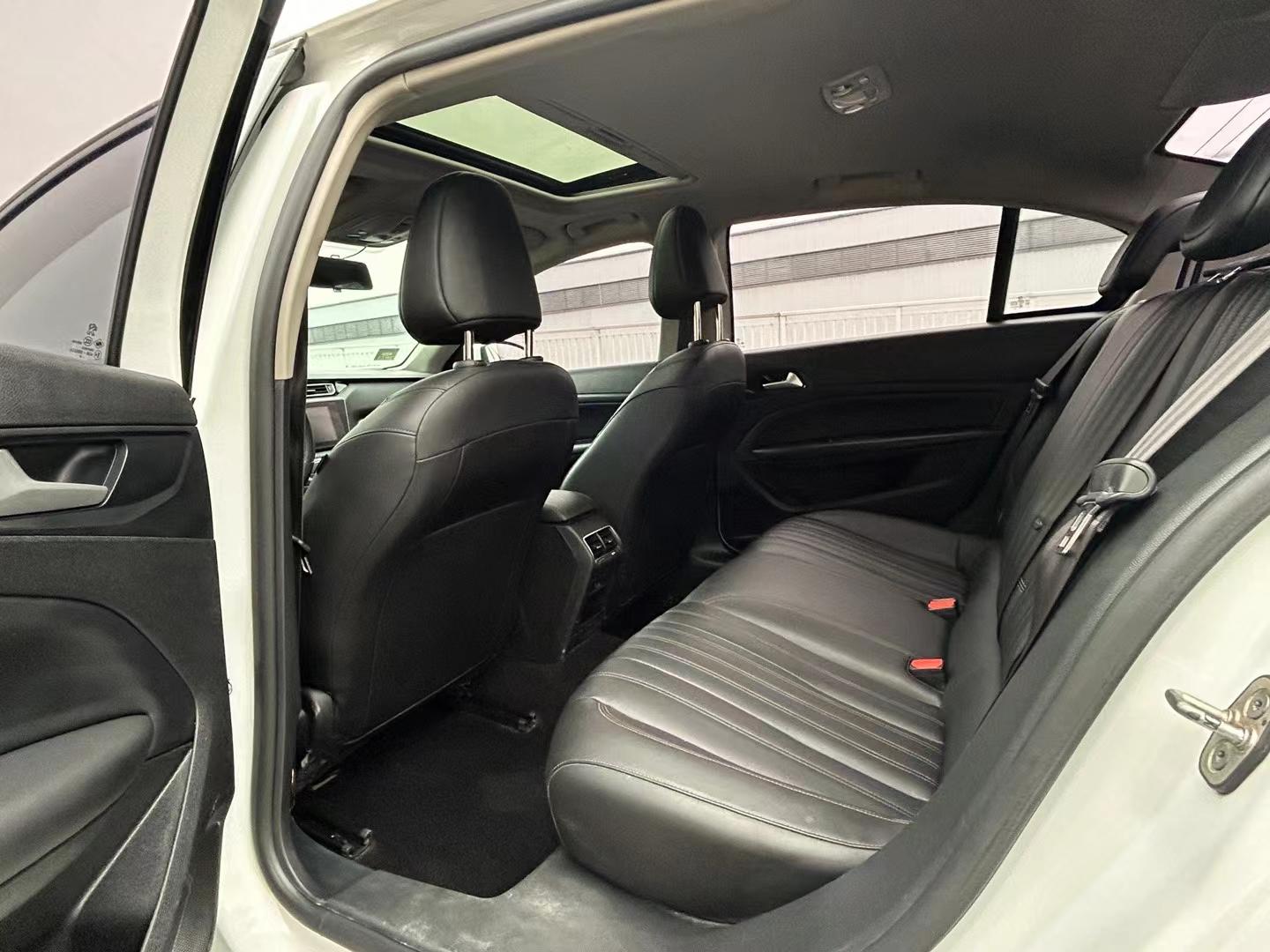 Peugeot Peugeot 408