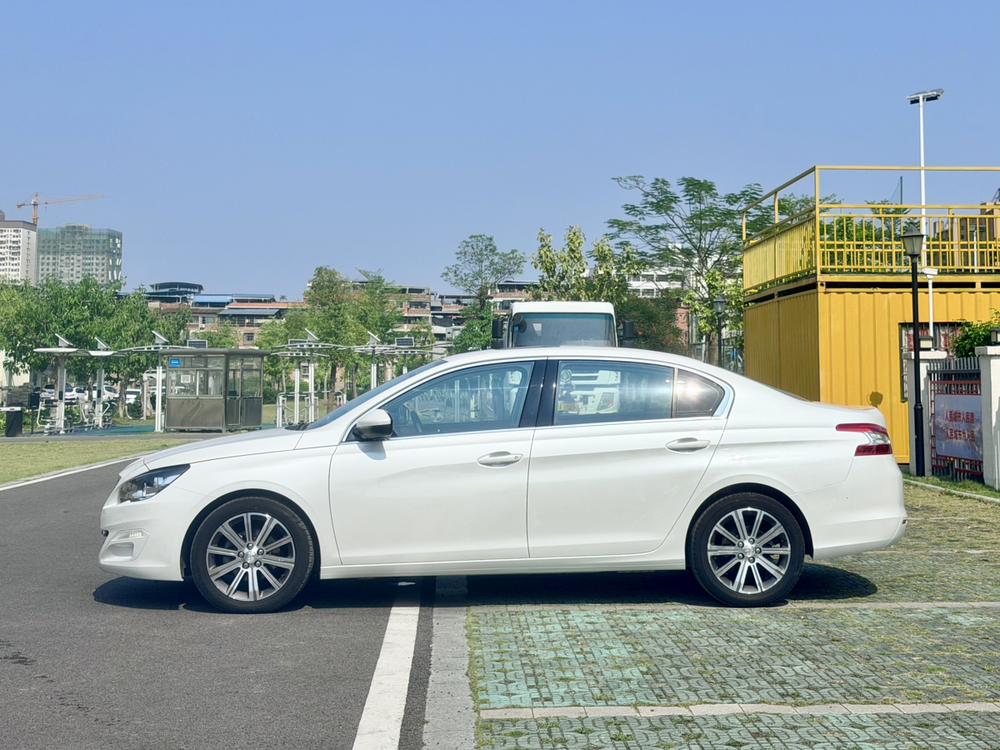 Peugeot Peugeot 408