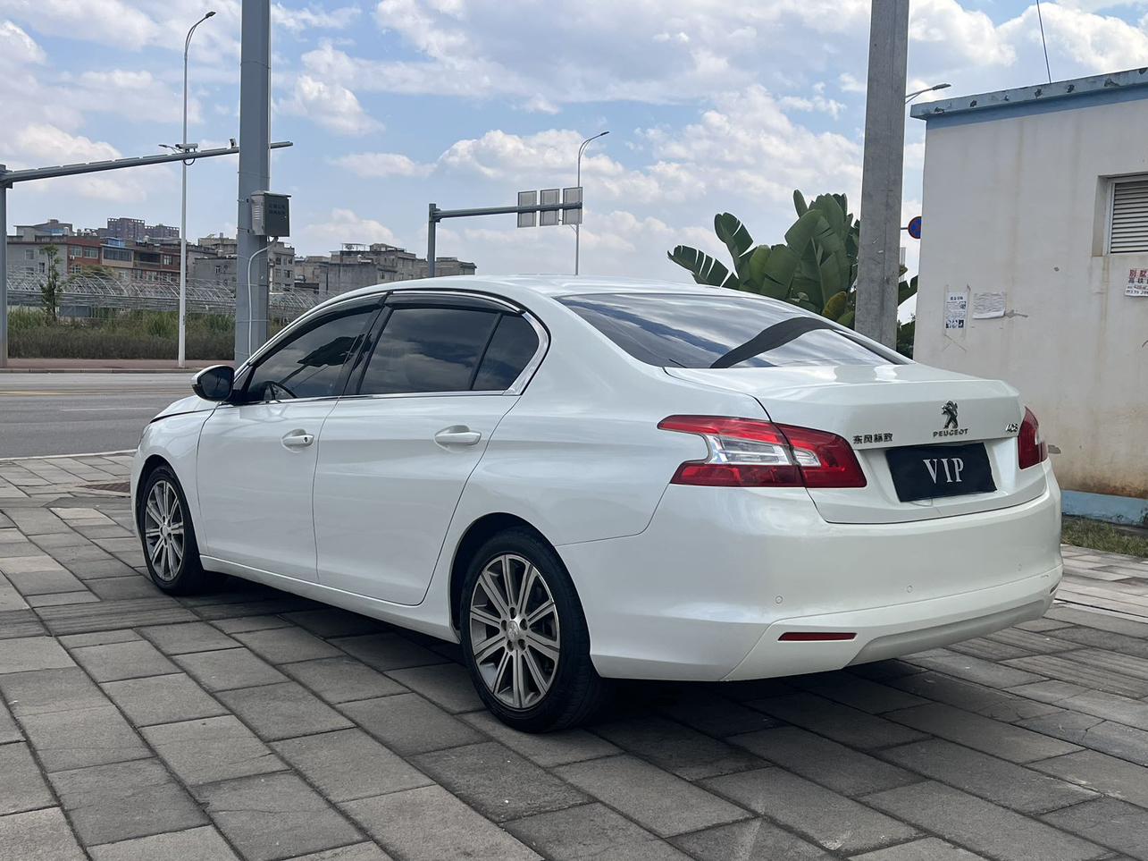 Peugeot Peugeot 408