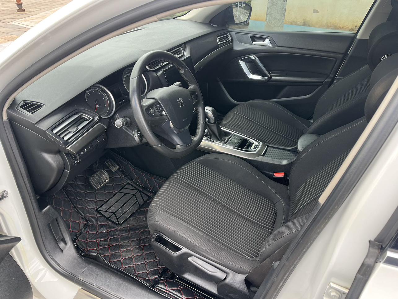 Peugeot Peugeot 408