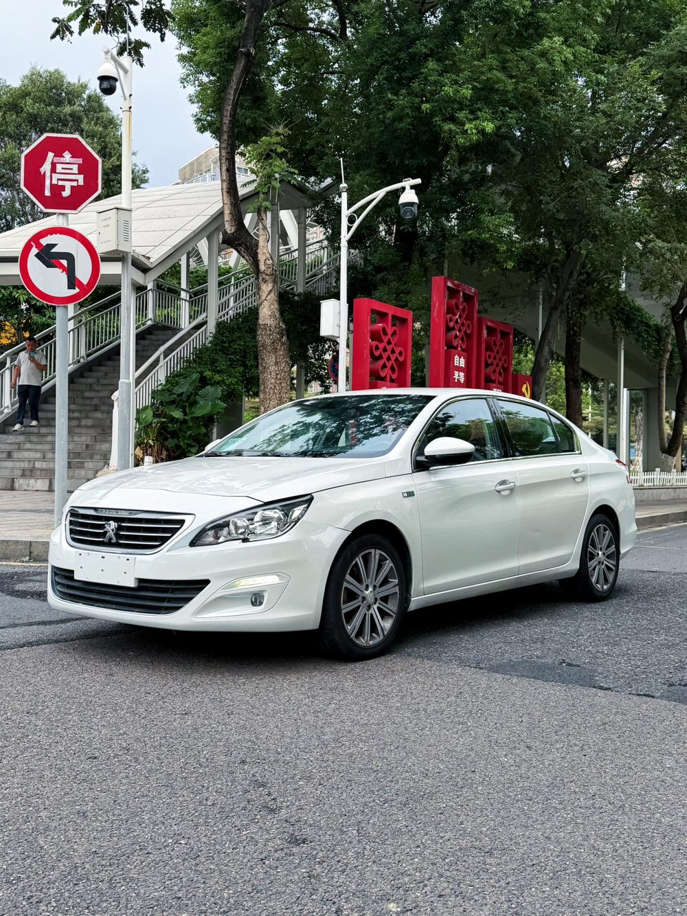 Peugeot Peugeot 408