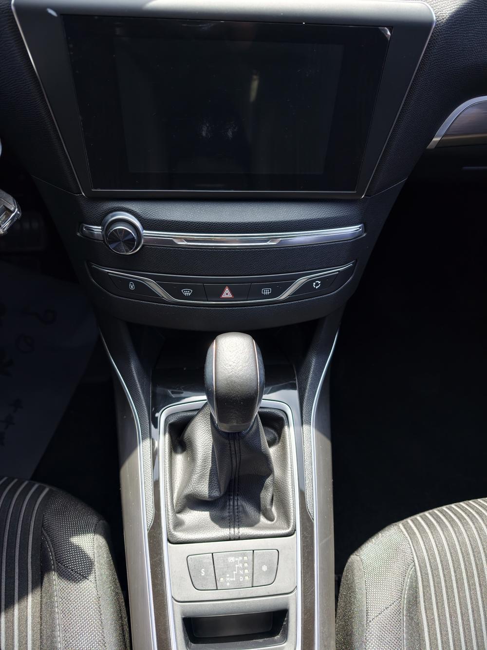 Peugeot Peugeot 408
