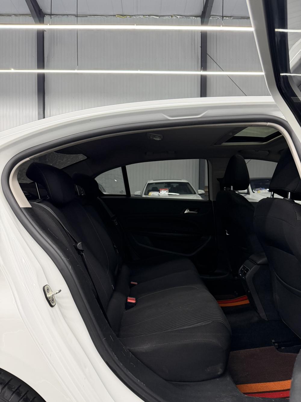 Peugeot Peugeot 408