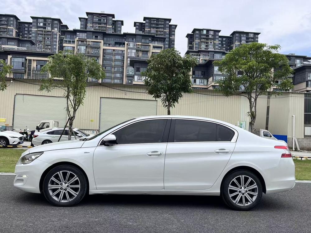 Peugeot Peugeot 408
