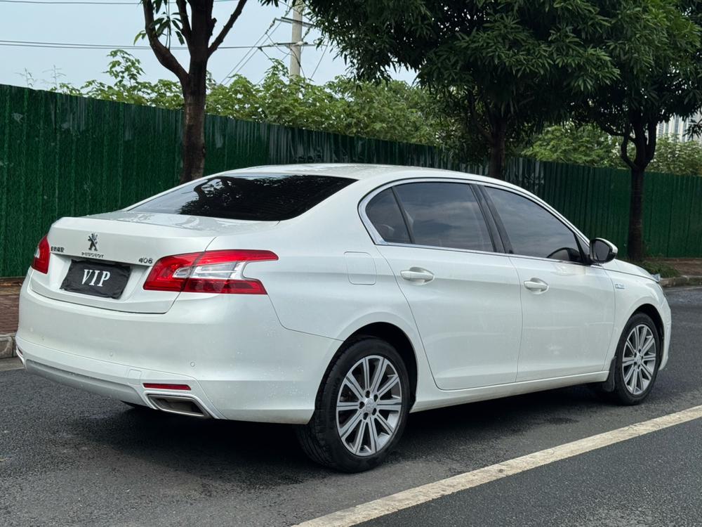 Peugeot Peugeot 408