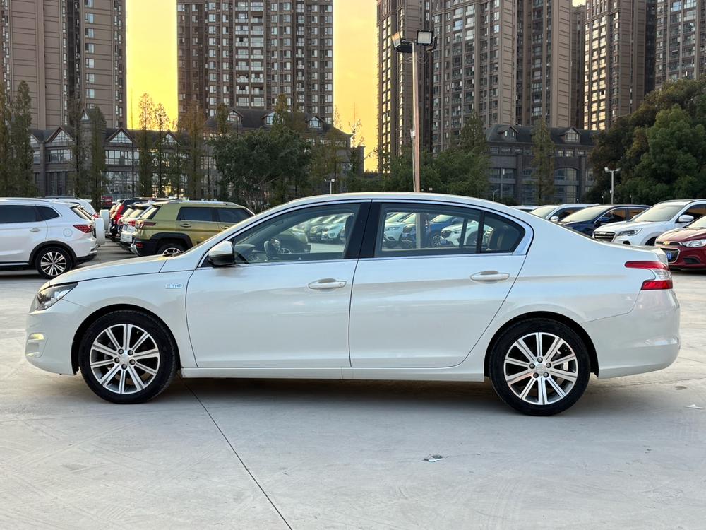 Peugeot Peugeot 408