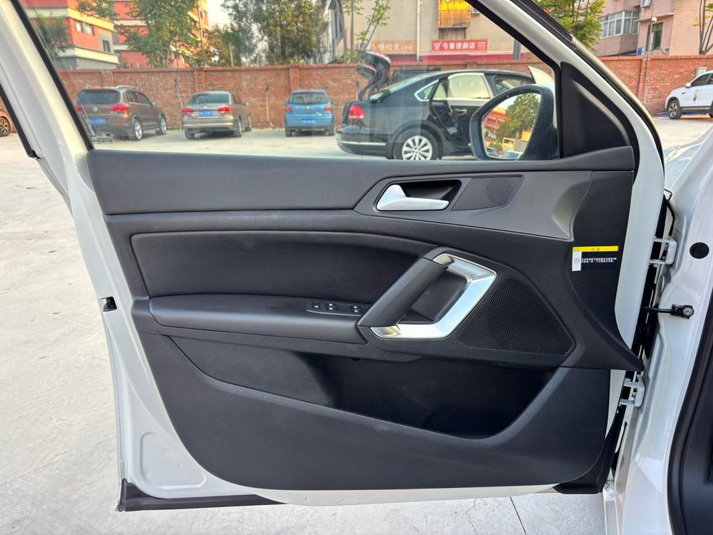 Peugeot Peugeot 408