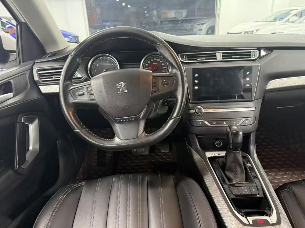 Peugeot Peugeot 408