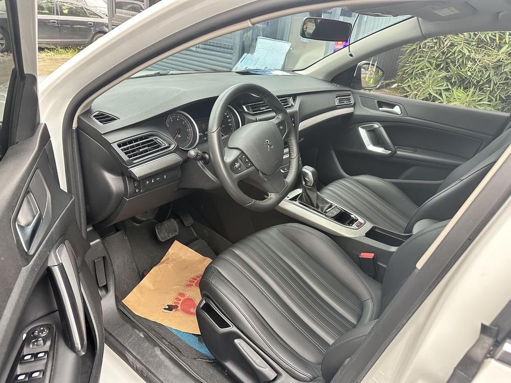 Peugeot Peugeot 408
