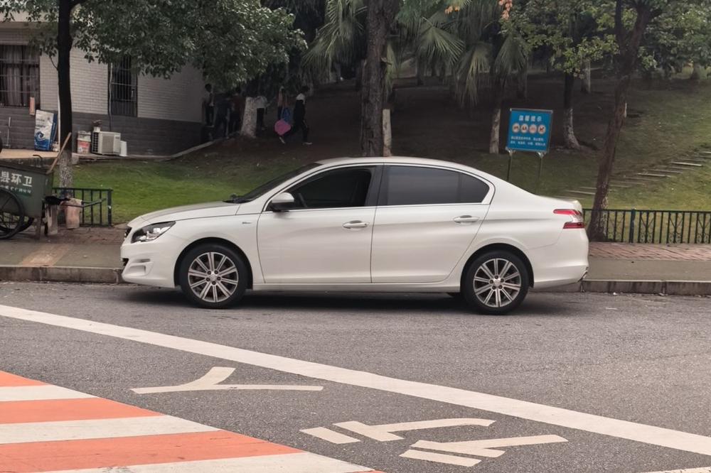 Peugeot Peugeot 408