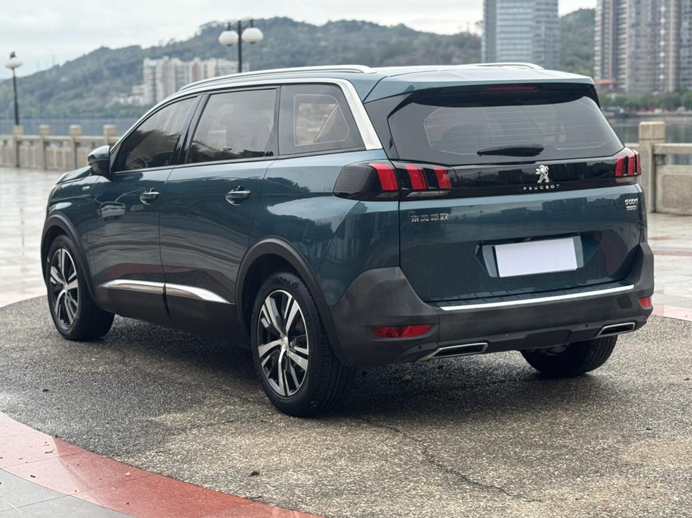 Peugeot Peugeot 5008
