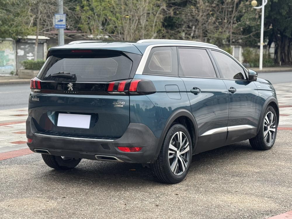 Peugeot Peugeot 5008