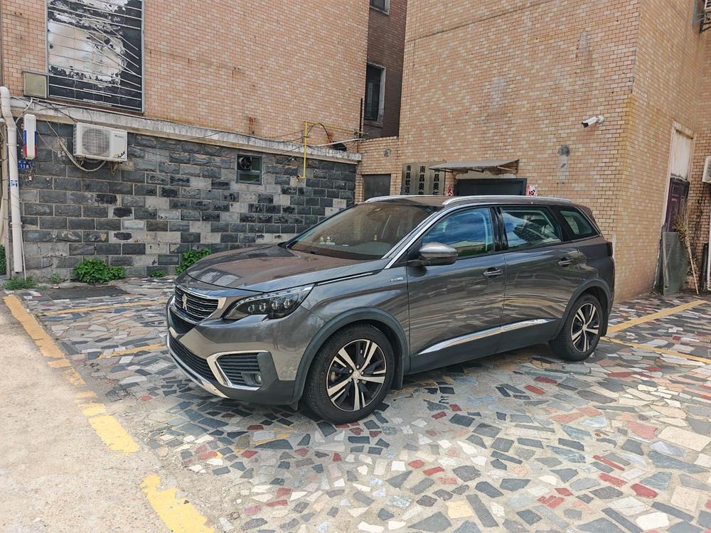 Peugeot Peugeot 5008