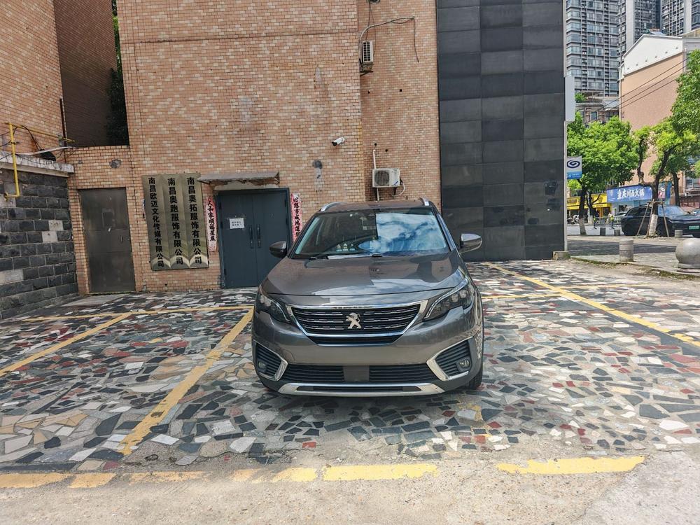Peugeot Peugeot 5008
