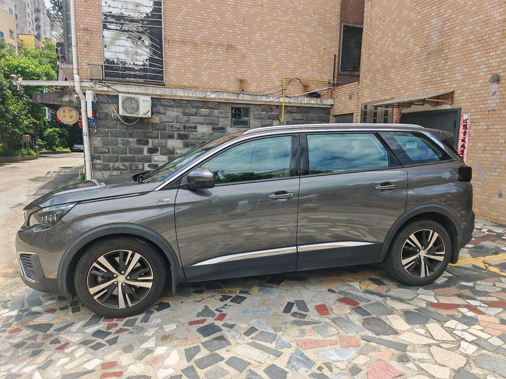 Peugeot Peugeot 5008
