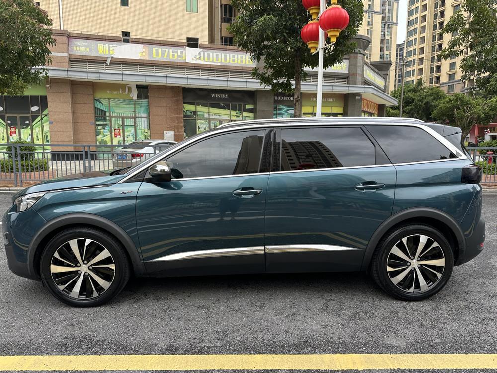 Peugeot Peugeot 5008