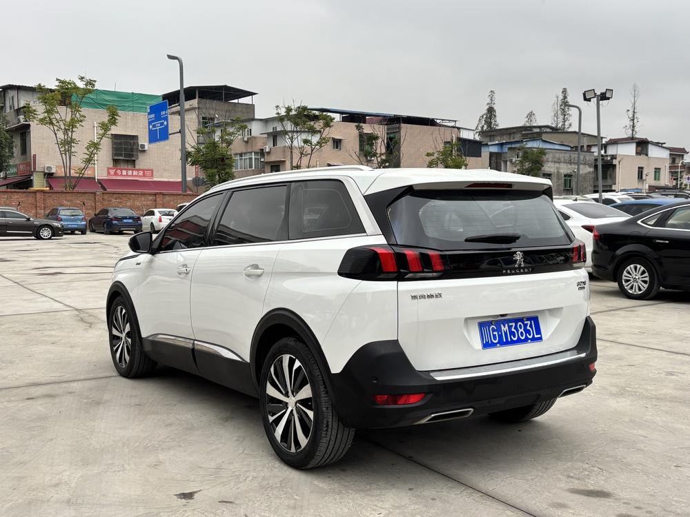 Peugeot Peugeot 5008