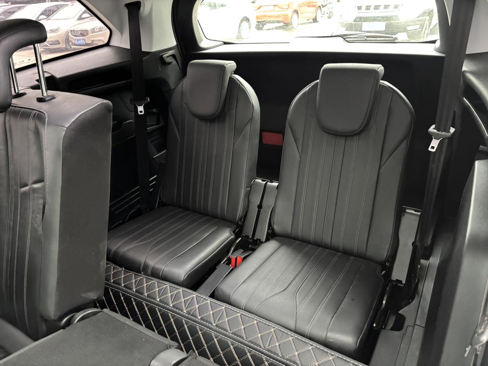 Peugeot Peugeot 5008