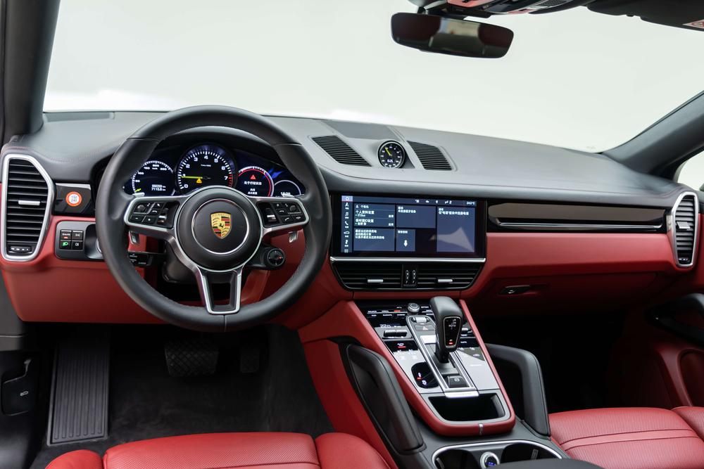 Porsche Cayenne Coupé E-Hybrid