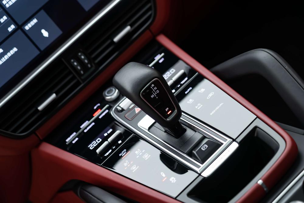 Porsche Cayenne Coupé E-Hybrid