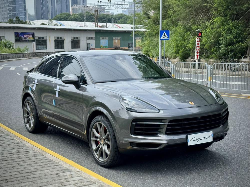 Porsche Cayenne Coupé