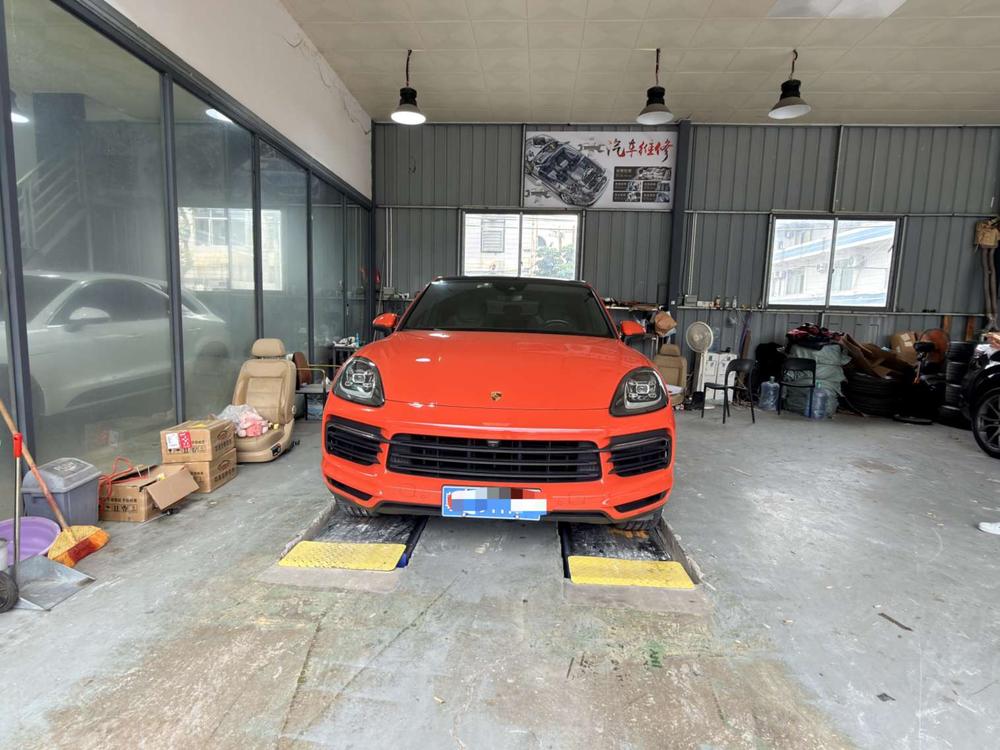 Porsche Cayenne Coupé