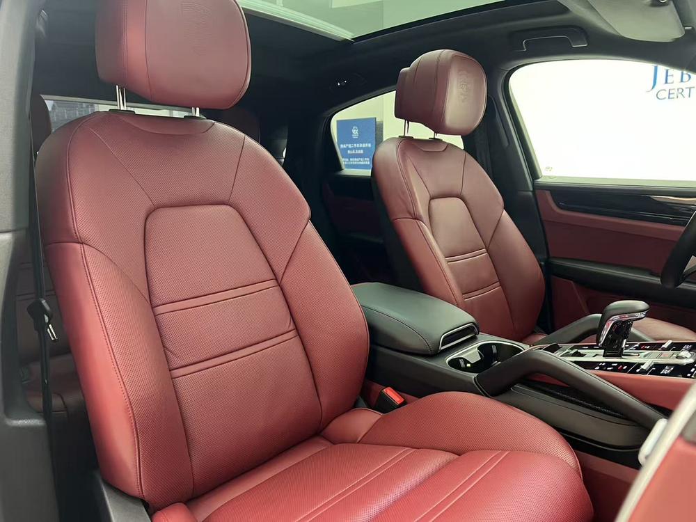 Porsche Cayenne Coupé