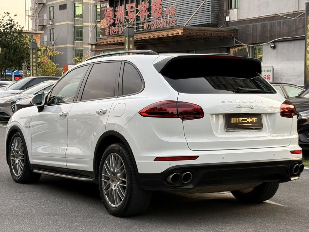 Porsche Cayenne E-Hybrid