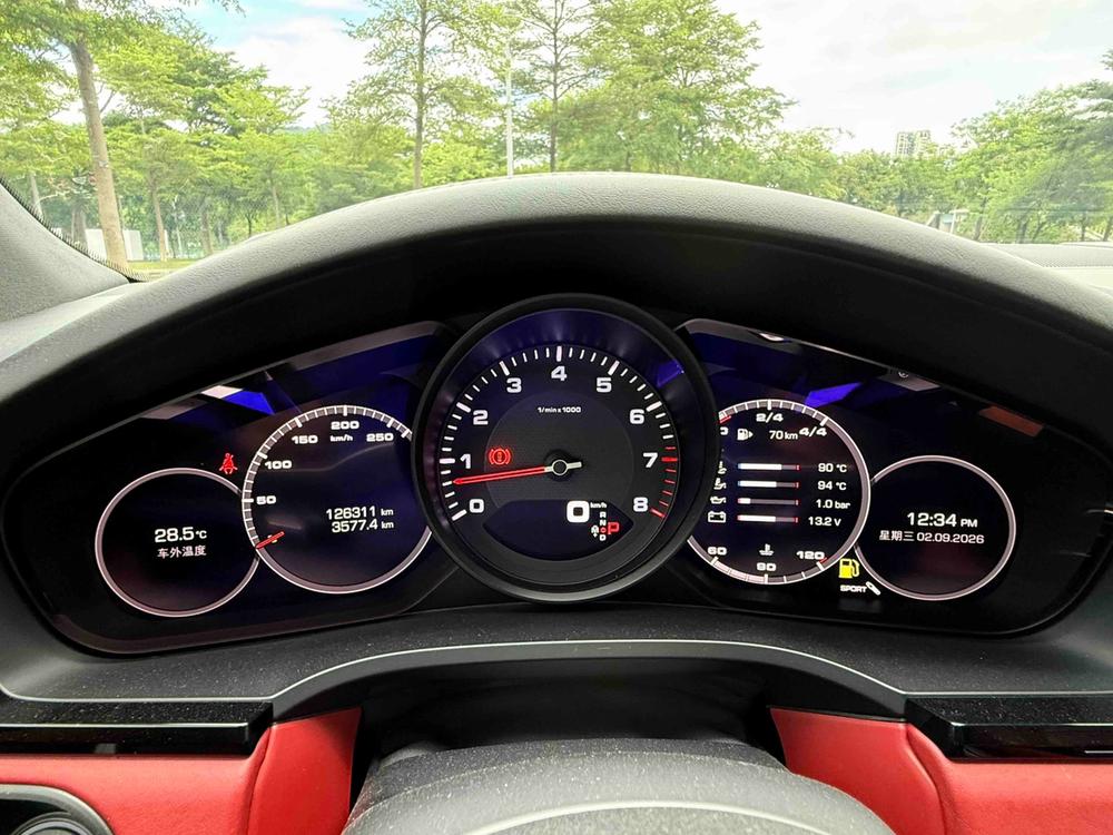 Porsche Cayenne