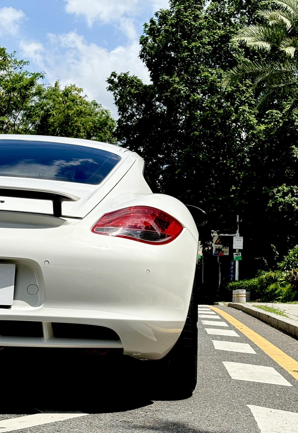 Porsche Cayman