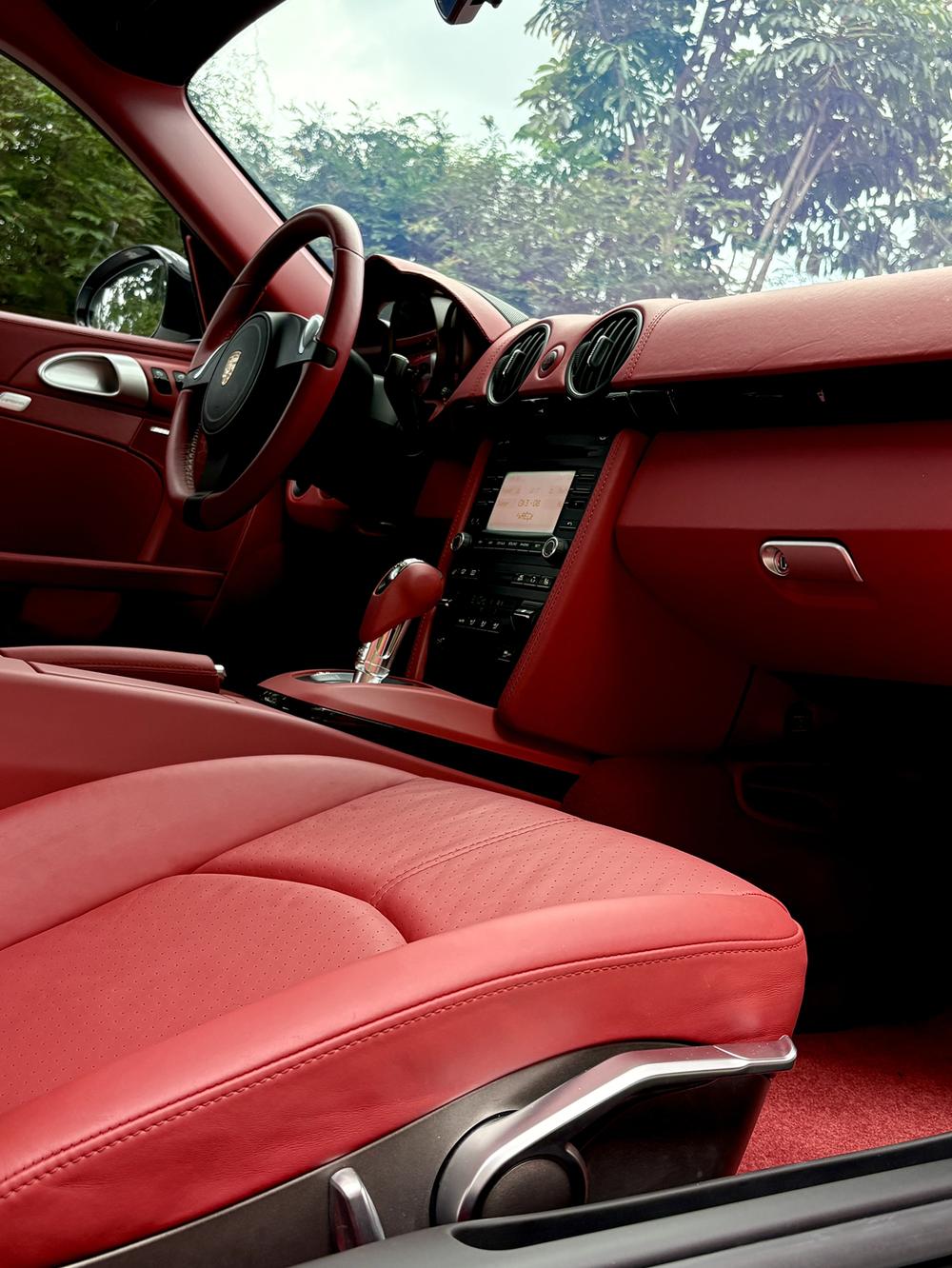 Porsche Cayman
