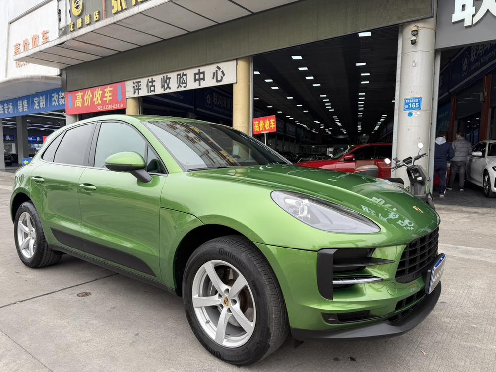Porsche Macan