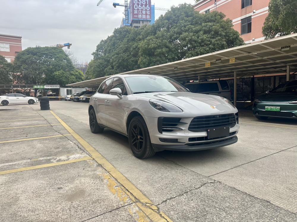 Porsche Macan