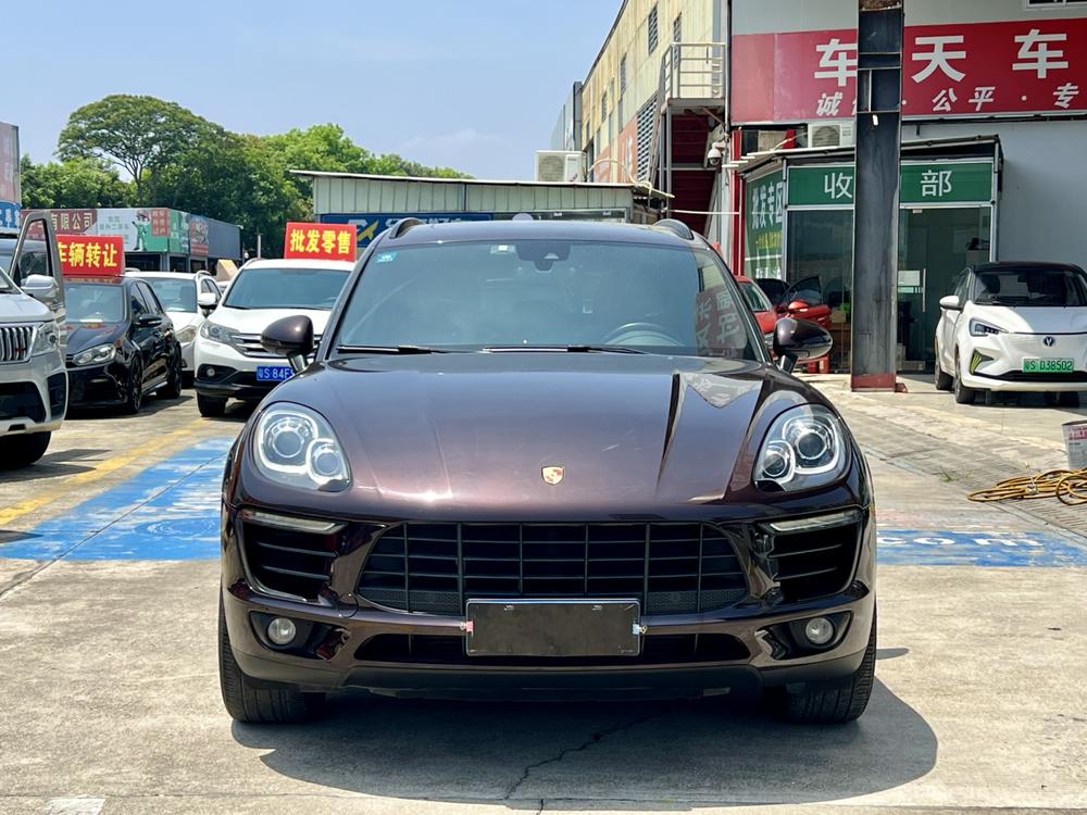 Porsche Macan