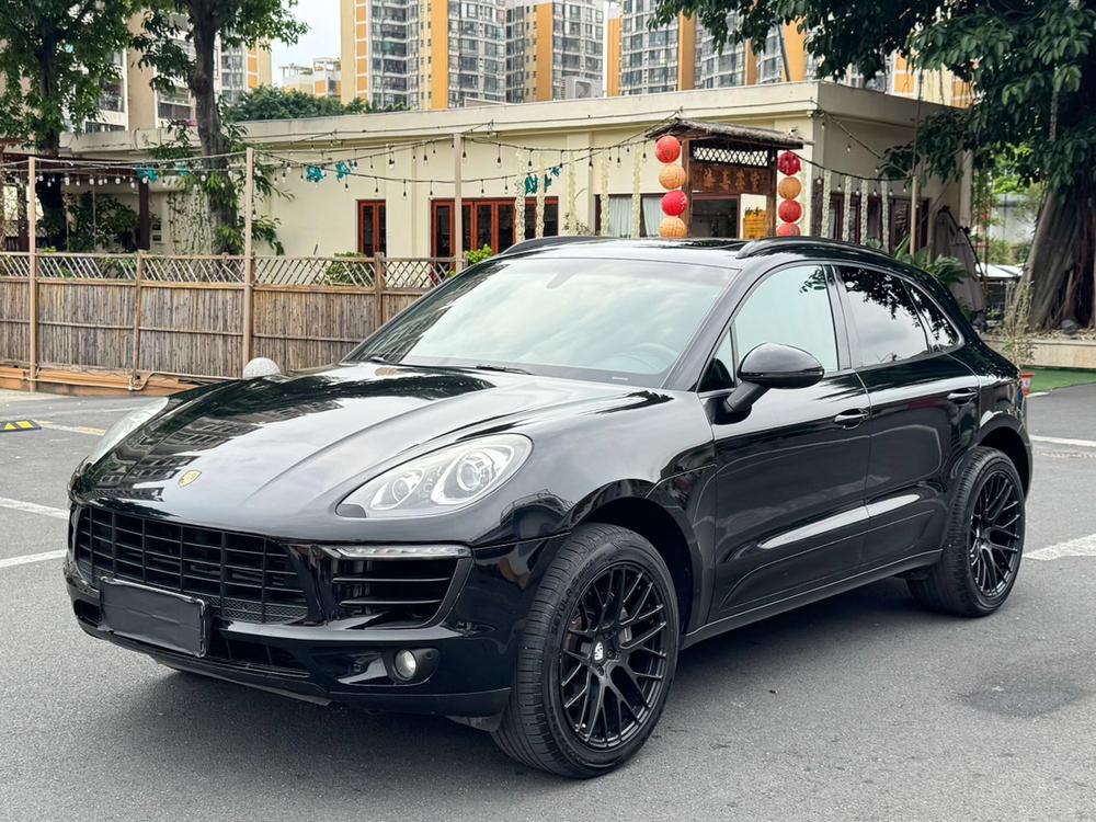 Porsche Macan