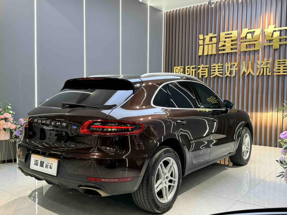 Porsche Macan