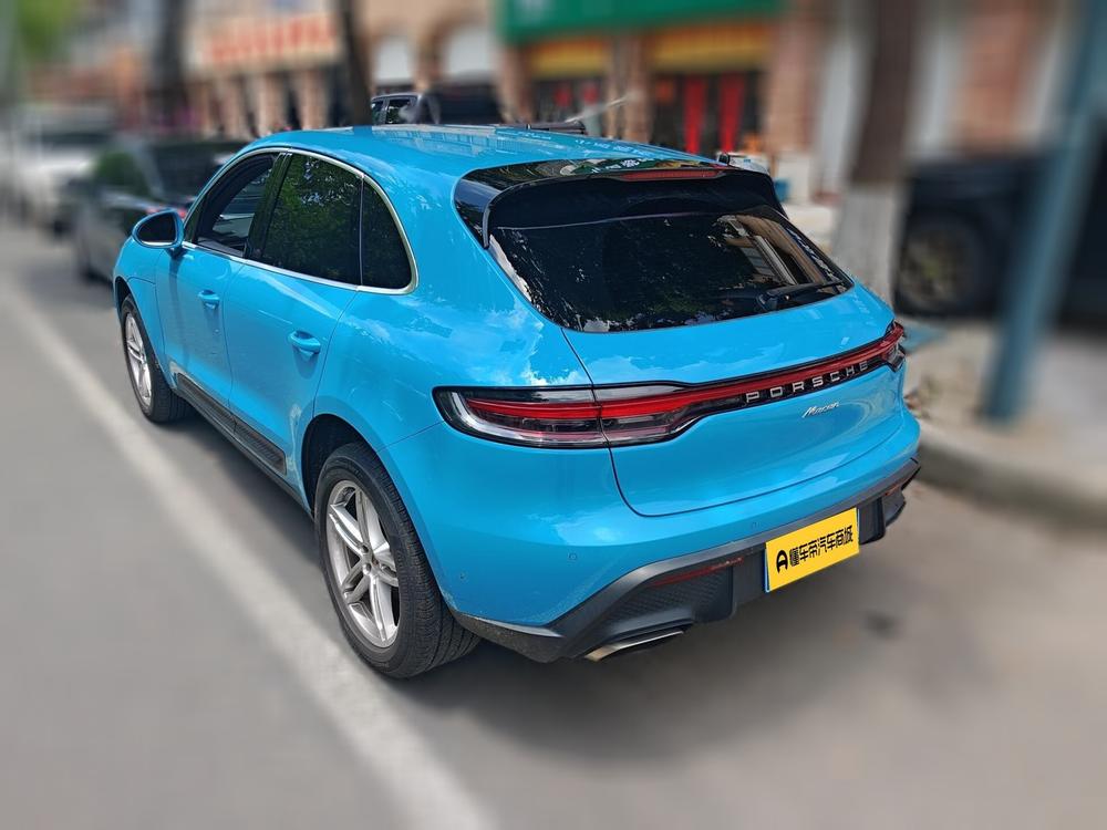 Porsche Macan