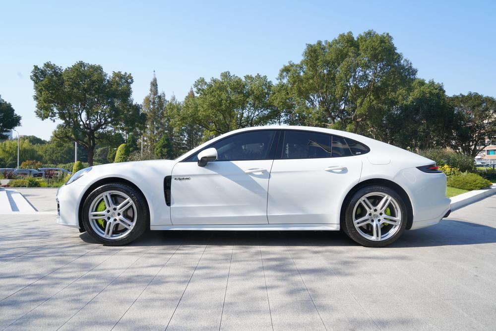 Porsche Panamera E-Hybrid